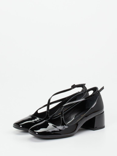 Spangenpumps