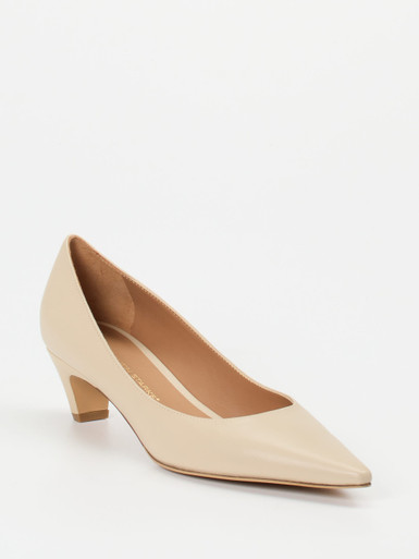 Konstantin Starke – Pumps aus Lammleder in Beige