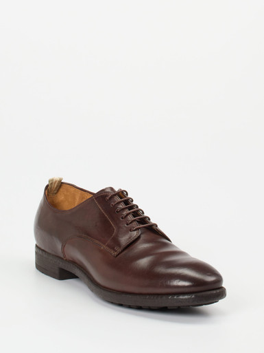 Schnürschuh