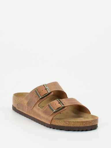 Birkenstock – Zweiriemer aus Fettleder in Braun