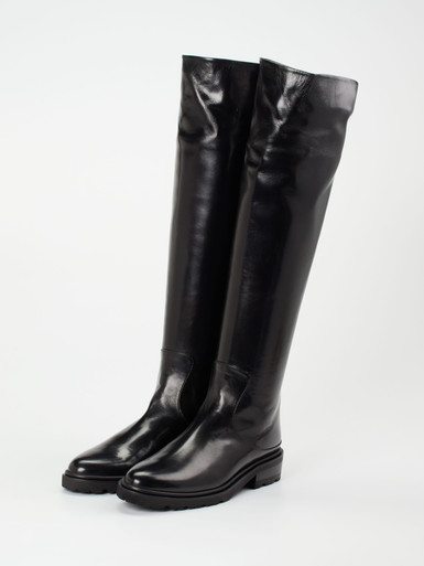 Overknee
