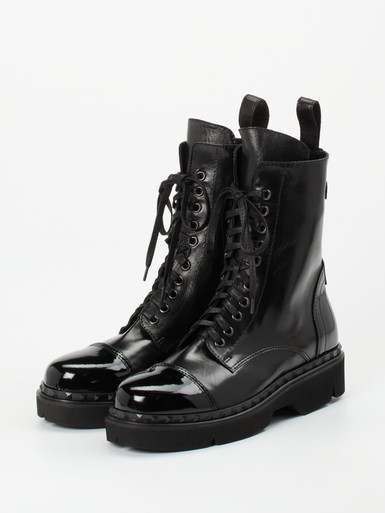 Schnürstiefelette
