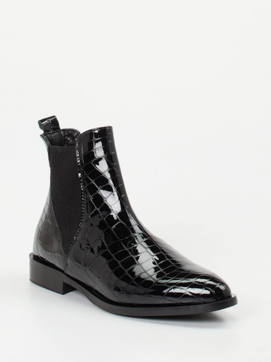 Chelsea Boots