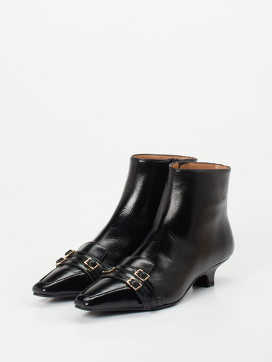Stiefelette