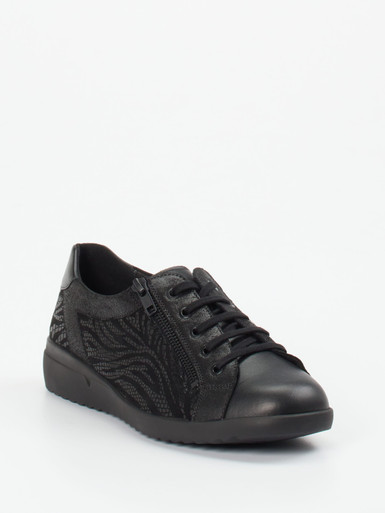 Schnürschuh
