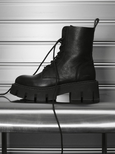 Schnürstiefelette