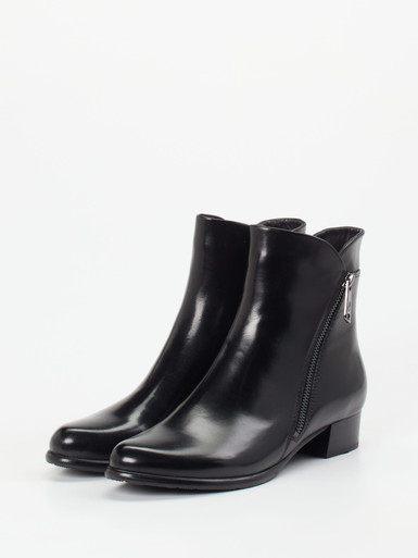 Stiefelette
