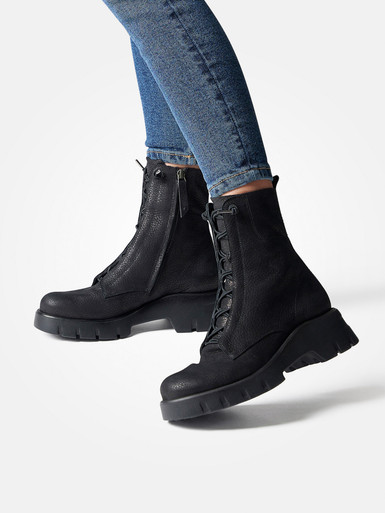 Schnürstiefelette