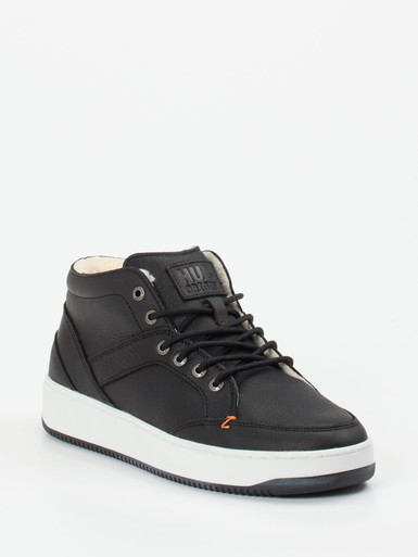Sneaker high