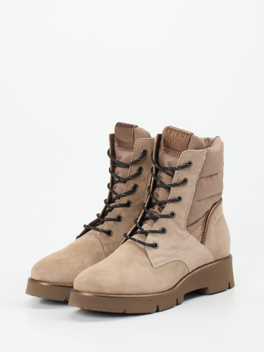 Schnürstiefelette