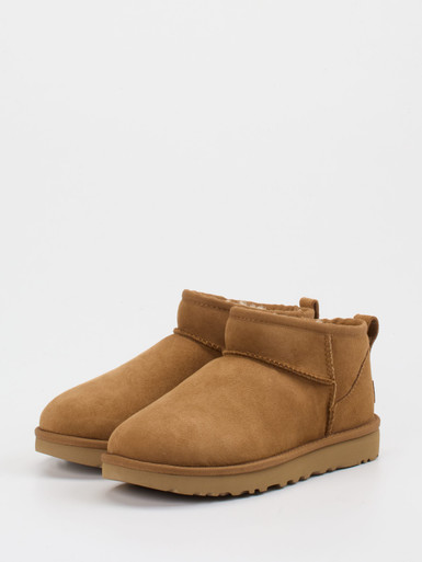 Stiefelette Classic Ultra Mini