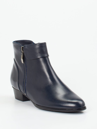 Stiefelette