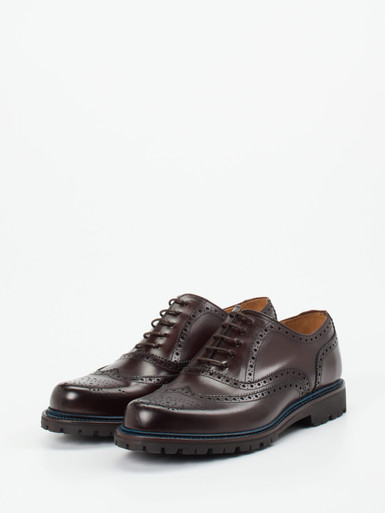 Schnürschuh