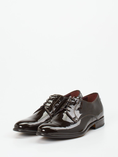 Schnürschuh