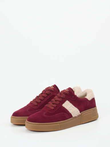 Sneaker