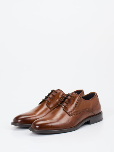 Schnürschuh