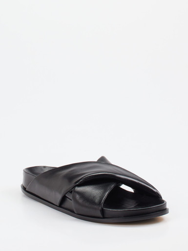 Konstantin Starke – Slides aus Lammleder schwarz