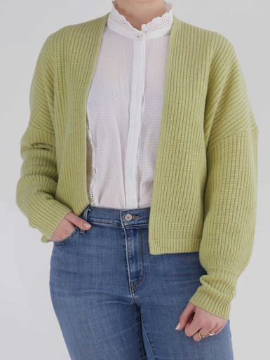 FLONA – Strickjacke aus Kaschmir Pastellgrün