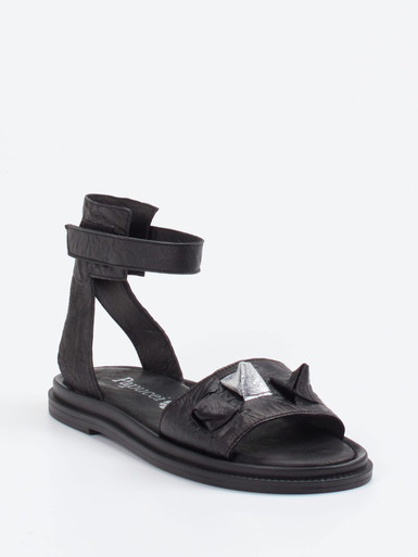 Sandalette