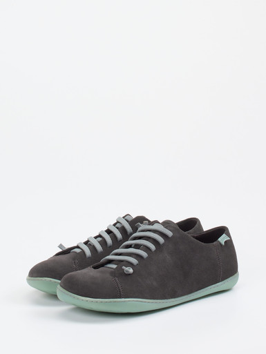 Schnürschuh