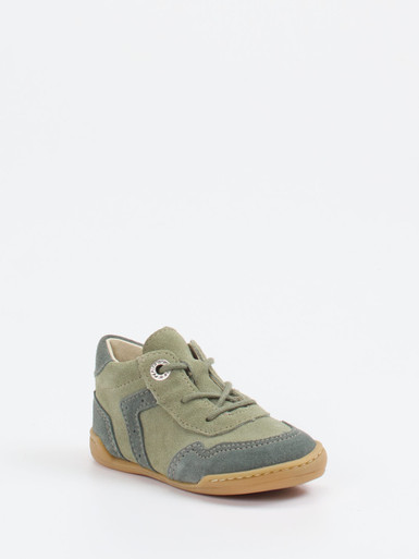 Ricosta – Lauflernschuh aus Veloursleder Salbeigrün