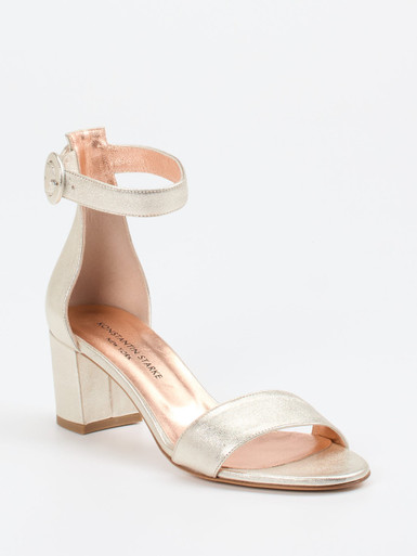 Konstantin Starke – Sandalen aus Metallicleder Champagner