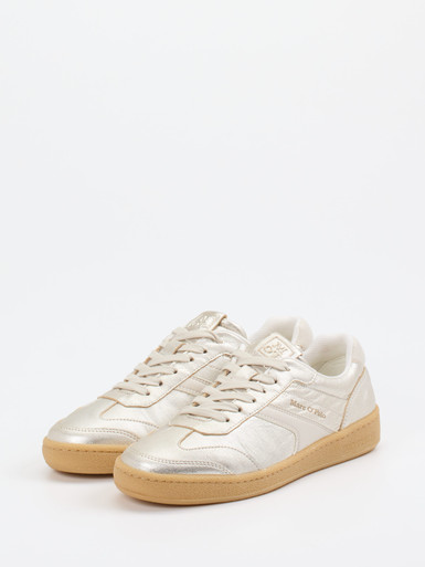 Sneaker Court