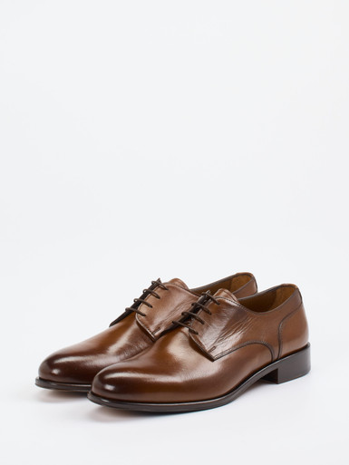 Schnürschuh
