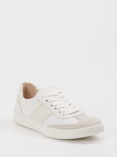 Sneaker Silence
