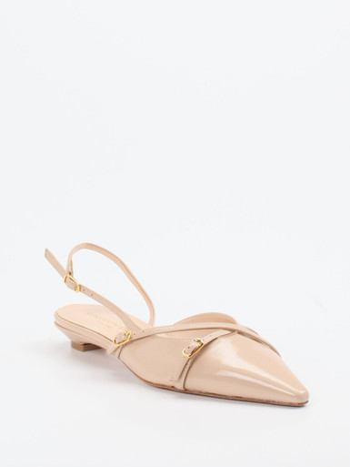 Konstantin Starke – Slingpumps aus Lackleder in Nude