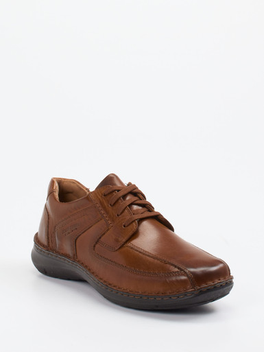 Schnürschuh