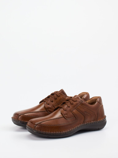 Schnürschuh