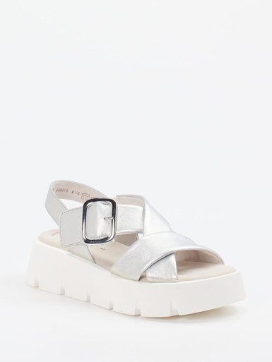 Keilsandalette