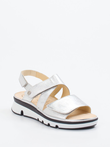 Ganter – Klettsandalen aus Metallicleder silberfarben