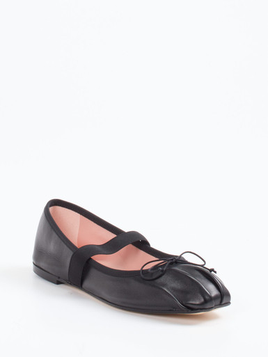 Pretty Ballerinas – Mary Janes aus Lammleder schwarz