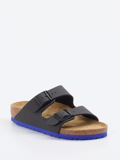 Birkenstock – Zweiriemer-Pantoletten aus Synthetik schwarz