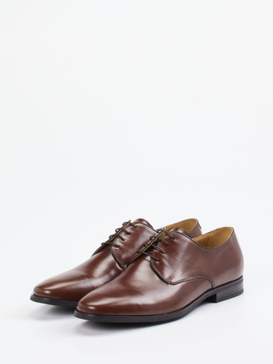 Schnürschuh