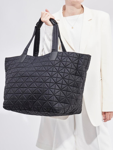 VeeCollective Berlin – Shopper aus Nylon mit Steppung