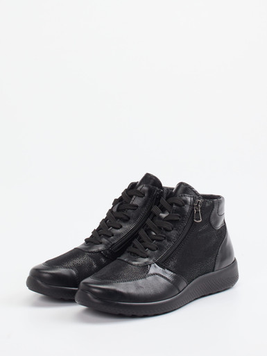 Schnürstiefelette