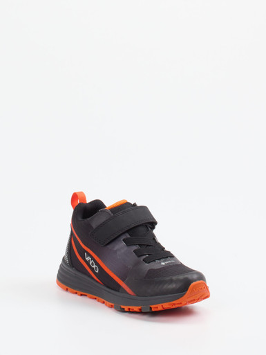 Vado – Outdoor-Sneaker aus Textil in Schwarz