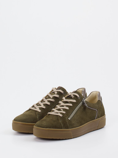 Sneaker