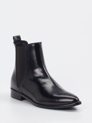 Stiefelette