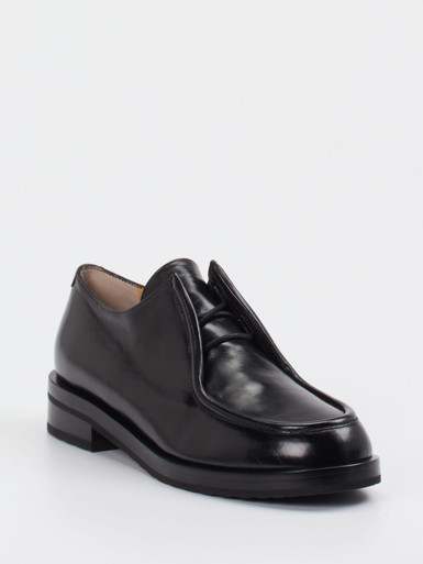 Schnürschuh