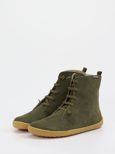 Sneaker high