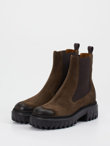 Chelsea Boots