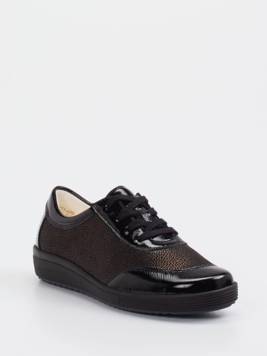 Schnürschuh