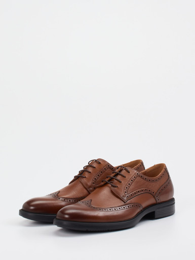 Schnürschuh