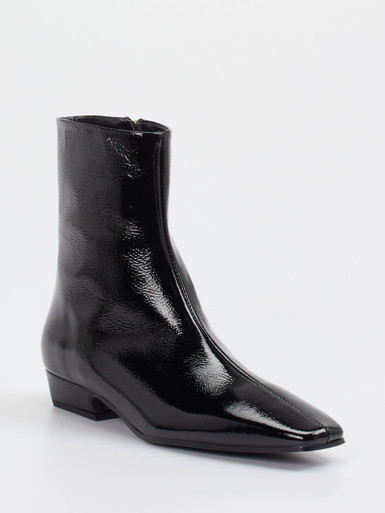 Konstantin Starke – Ankle Boots aus Lackleder schwarz