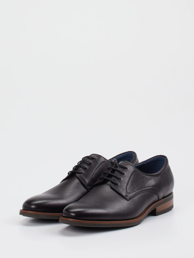 Schnürschuh
