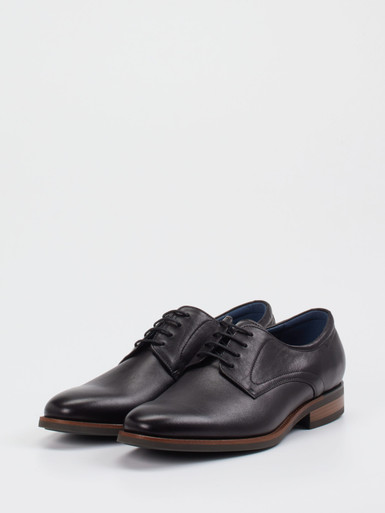 Schnürschuh